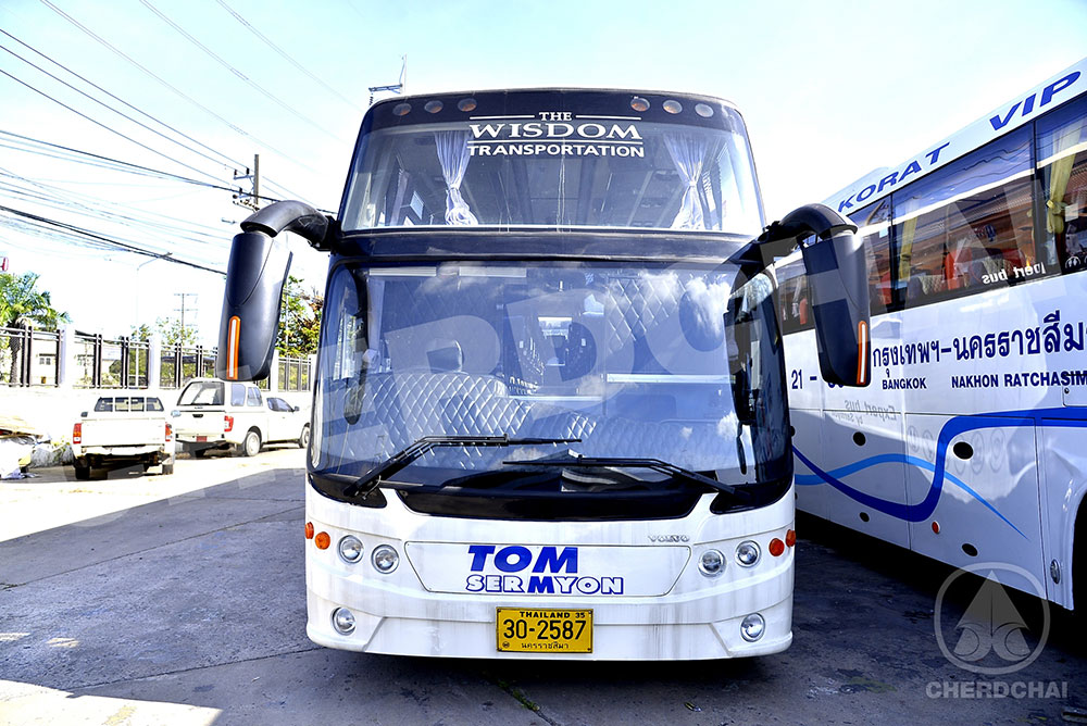 รถบัสปรับอากาศขนาด 12 m. ยี่ห้อ VOLVO รุ่น B7R MK III